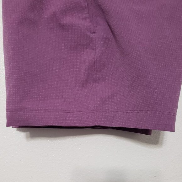 Lululemon Commission Short - Picture 7 of 13